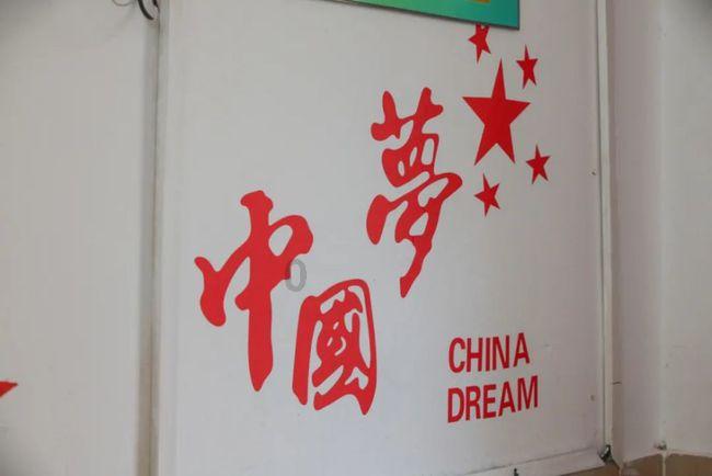 奇幻恐龙世界2